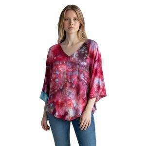# Oh My Gauze! L/XL Tie-Dye V-Neck Top